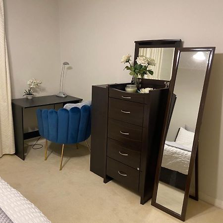 Cosy Private Room Easy Access To City & Airport Melbourne Eksteriør bilde