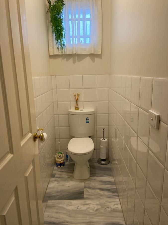Cosy Private Room Easy Access To City & Airport Melbourne Eksteriør bilde