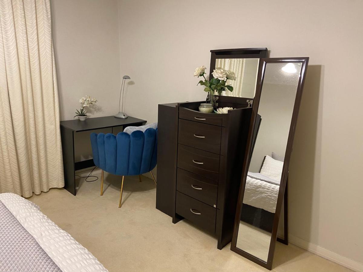 Cosy Private Room Easy Access To City & Airport Melbourne Eksteriør bilde